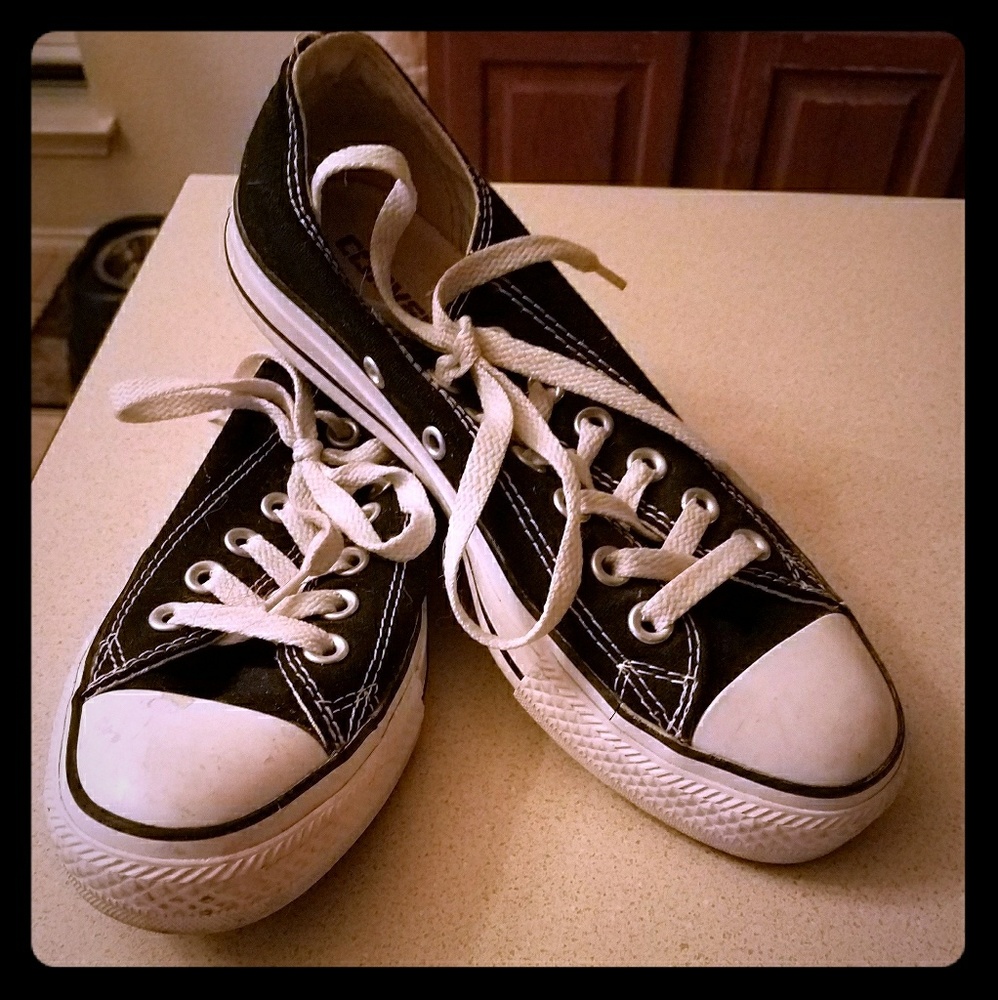 Converse All Star Low Top Classic Black Chucks